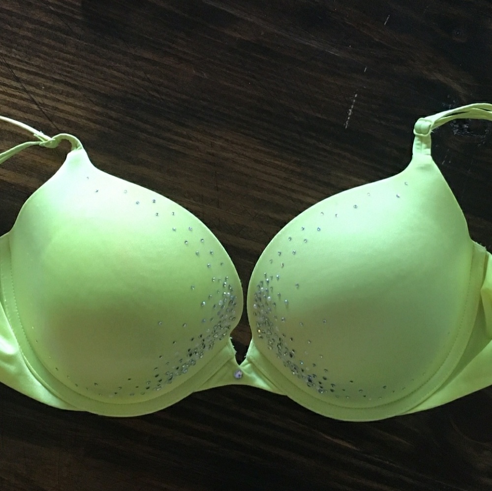 Victoria secret bra